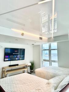 LOFT Brickell River 10 min To South Beach