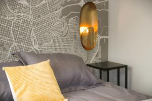 HOM I Dpto 1D1B 2PAX Santiago Centro Calle Serrano