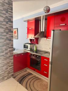 Blue Orchid Apartment