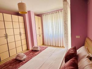 Blue Orchid Apartment