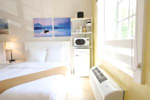 Ocean Drive Suite in South Beach Family & Pet Friendly