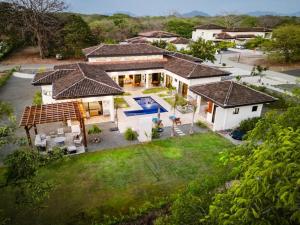 .Lujosa casa en Hacienda Pinilla