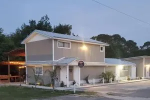 The Kingfish Coles Lodge - Apalachicola