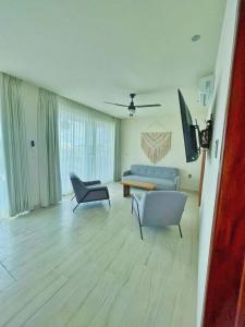 Tulum la Veleta Condo Best Sunrises & Jungle View near Holistika