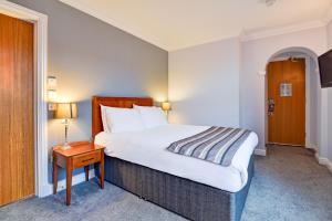 Standard Double Room room in Aston Court Hotel