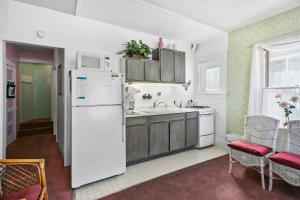 216WA 216 Whittley A