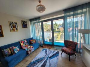 Apartament nad jeziorem z TV 60 cali i Netflixem "PanTuNieSpał"