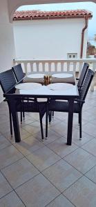 Apartment Island of love