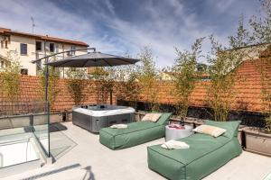 Villa Loft in Milan with Private Terrace & Jacuzzi