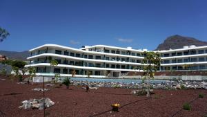 Atlantic Home - Three-Bedroom Premium Apartment