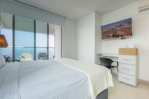 Laurhomes Laguito Floor 33, 3HBT