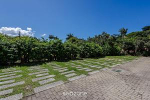 Apartamentos a 450m da Lagoa da Conceição - CRM