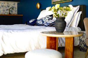 B&B / Chambres d'hotes Suite Jacuzzi privatif Li Li et Rose : photos des chambres