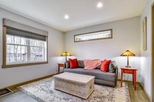 Seneca Lake Wine Trail Studio with Water View!