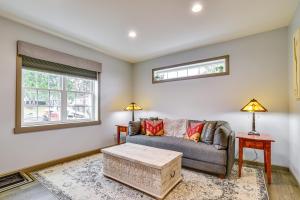 Seneca Lake Wine Trail Studio with Balcony and Views!