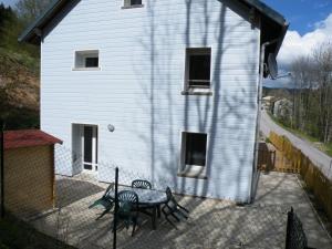 Appartements Gite Neuf et Confortable avec Terrasse, Proche Lacs et Skis a Xonrupt-Longemer - FR-1-589-218 : photos des chambres