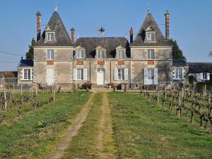 Maisons de vacances Gite familial entre Angers et Saumur - FR-1-622-104 : photos des chambres