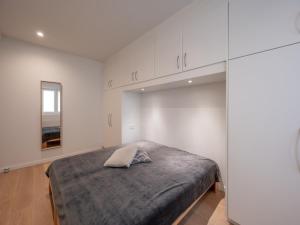 Apartment in Knokke with Sea View