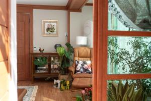 One House, a comforting place For someone going through a major turning point