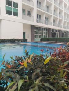 Condo 604 Baguio retreat with pool and gym