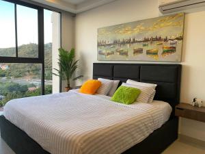 Suite Génesis con vista al mar, Pozos colorados