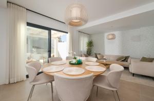 Modern 3-Bedroom Apartment at Agra Residencial