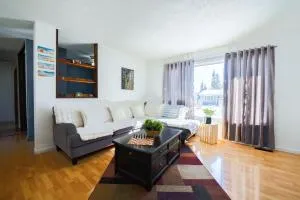 Cozy House in Haines Junction - Beloud Post