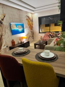 App à côté du parc et corniche