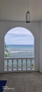 De BOUGENVILLE Tulap Beach Front