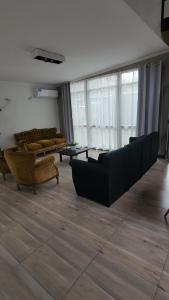 Las Cañas Termas Inn