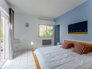 Villa avec piscine privée, jardin clôturé et WIFI à Biscarrosse - Idéale pour 6 personnes - FR-1-521-192