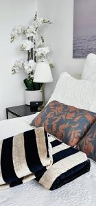 Breathtaking City View 1 Bedroom Apartment and Parking