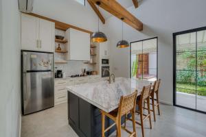 Palmera Villa 2-Bedroom Retreat in Canggu