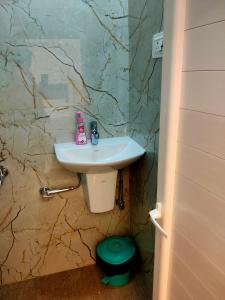 Parth ayodhya homestay