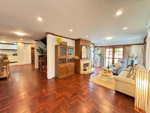 Full House Chiang Mai