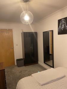 Lovely 2 bedroom flat with free parking and WIFI