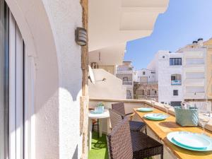 Apartamento con vista al canal – Caballito Goertz. - HISP-288-68