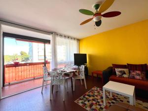 Saint-Cyprien T2, Proche Port, Parking Privé - FR-1-309-500