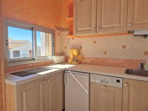 Studio cabine 4 pers avec parking - Cap dAgde - FR-1-249-426