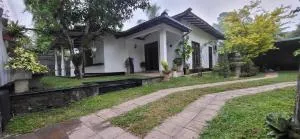 Villa De Wick's - Kimbulapitiya
