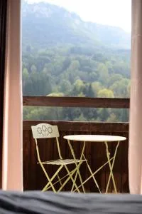 拉卡萨卡德酒店 - Arc-sous-Cicon