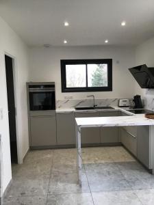 Maisons de vacances Charmante villa neuve a Chaspuzac : Maison 3 Chambres