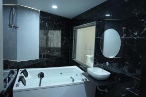Hotel M Town