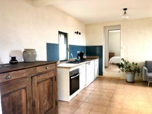 Appartements La Chataigne Perchee, piscine et nature : photos des chambres