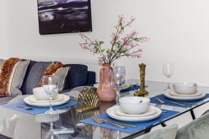 Tranquil 3 BR Escape For Families or Groups