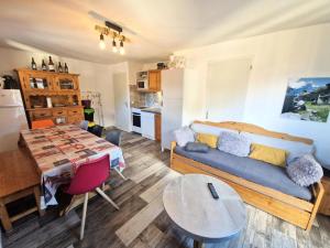 Les Chalets Darrondaz - 4 pièces 68 personnes 48m² MAE-2902