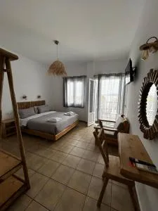 Hotel Livadia - Parikiá