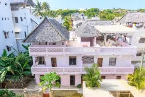 Shela Pink House Suites 2 - Shela