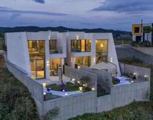 Yeoncheon Bell 37 Pool Villa