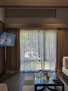 Bacau Bay Resort Coron